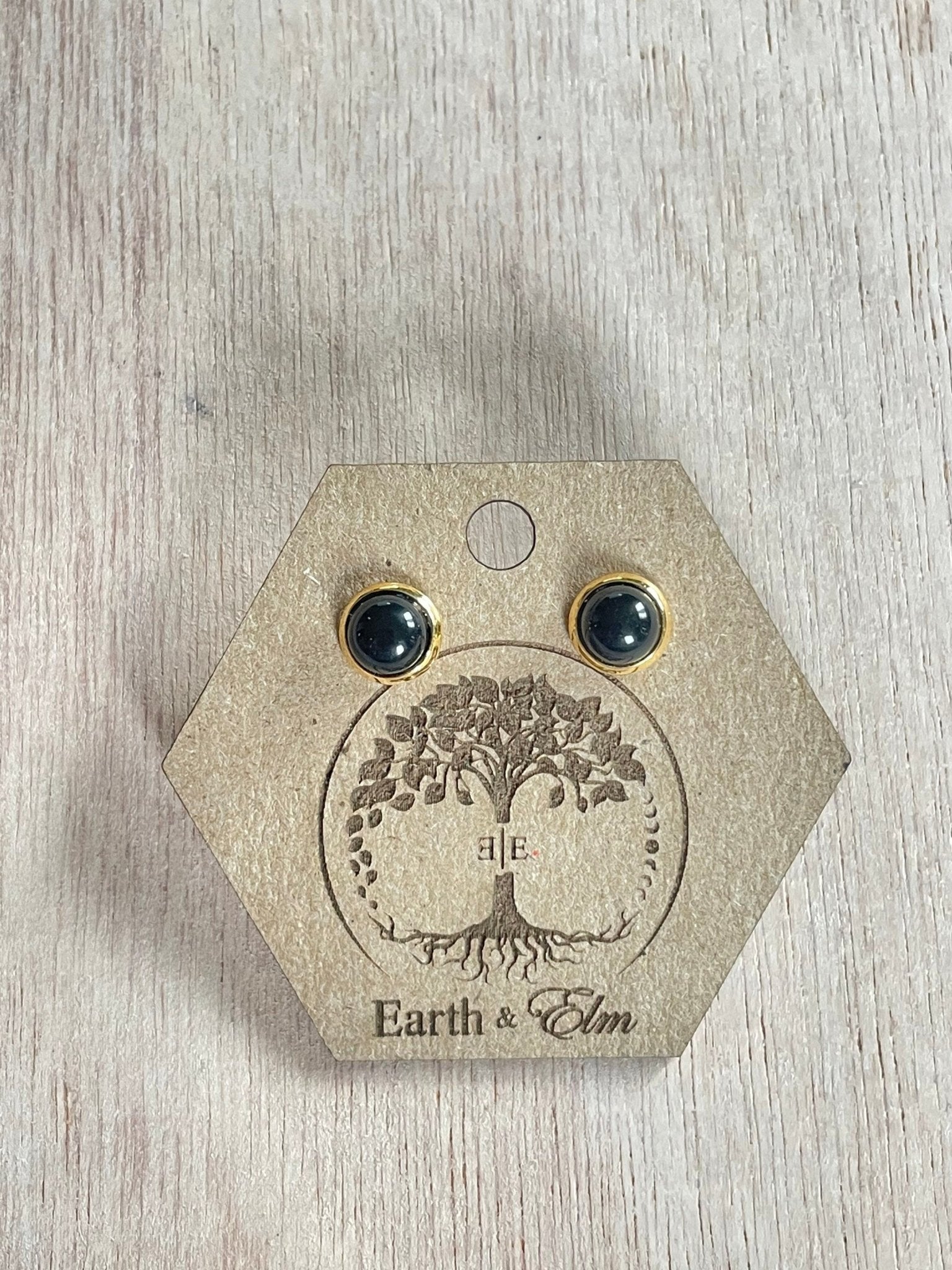6mm Black Onyx Stud Earrings - earthandelm
