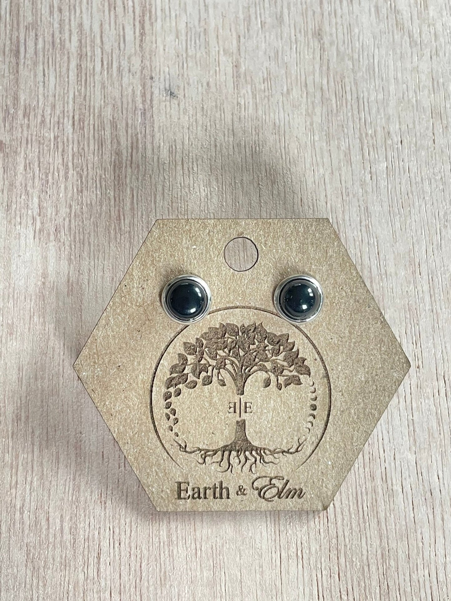 6mm Black Onyx Stud Earrings - earthandelm