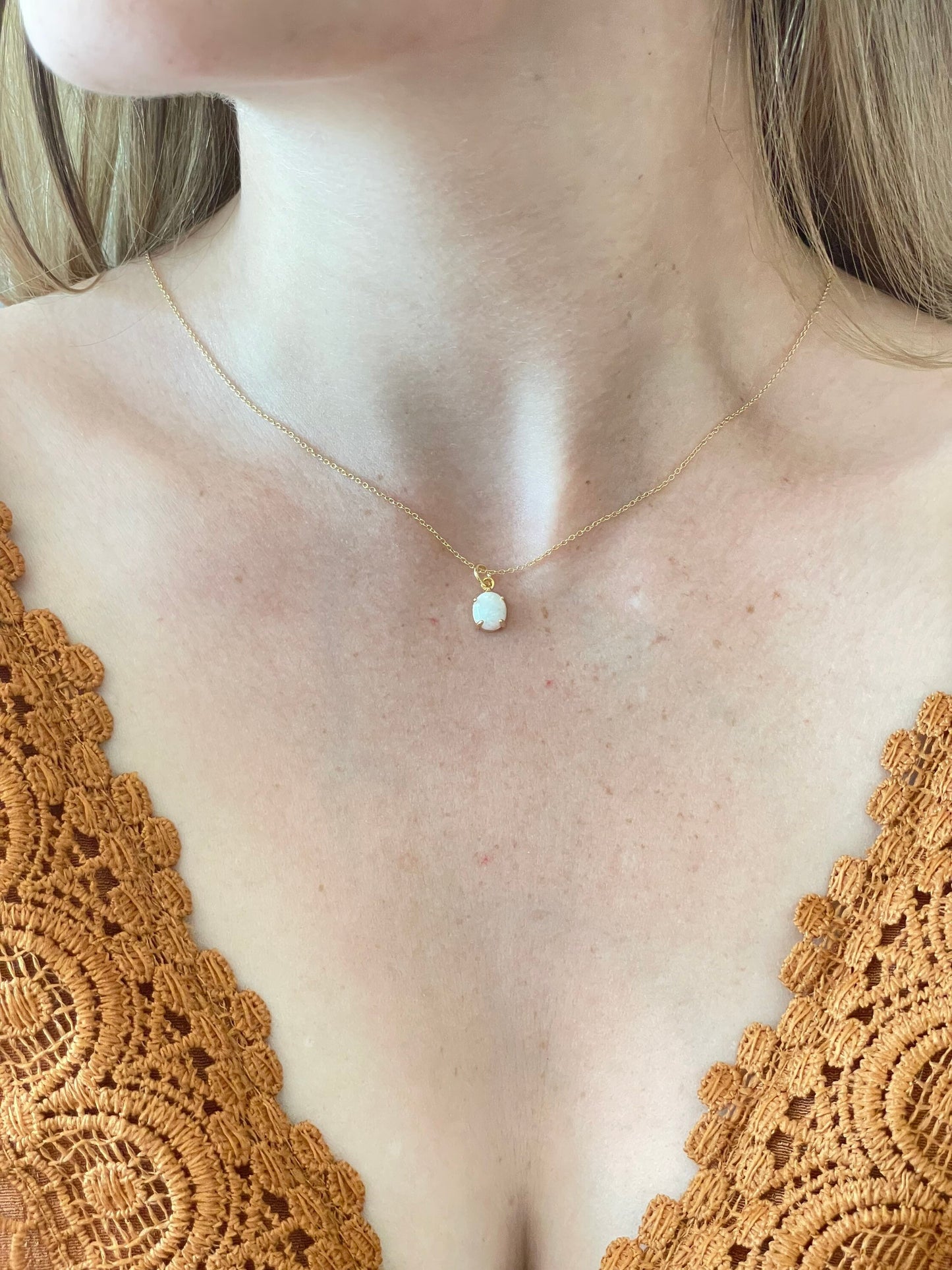 Minimalist Gold Opal Necklace | Friendship Necklace | Minimalist Gold Opal Layering Necklace
