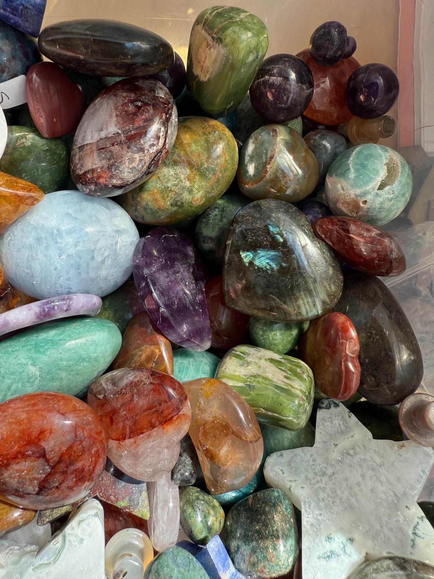 Crystal Confetti | Gemstone Suprise Mix | Mystery Crystal Scoop