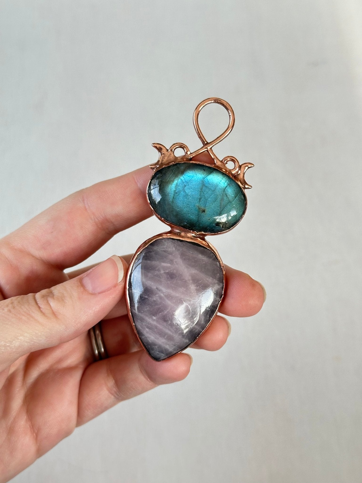 Labradorite & Rose Quartz Pendant - earthandelm