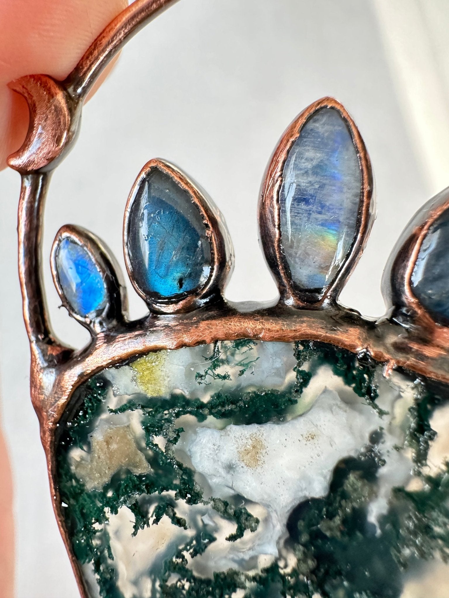 Moss Agate Statement Pendant - earthandelm