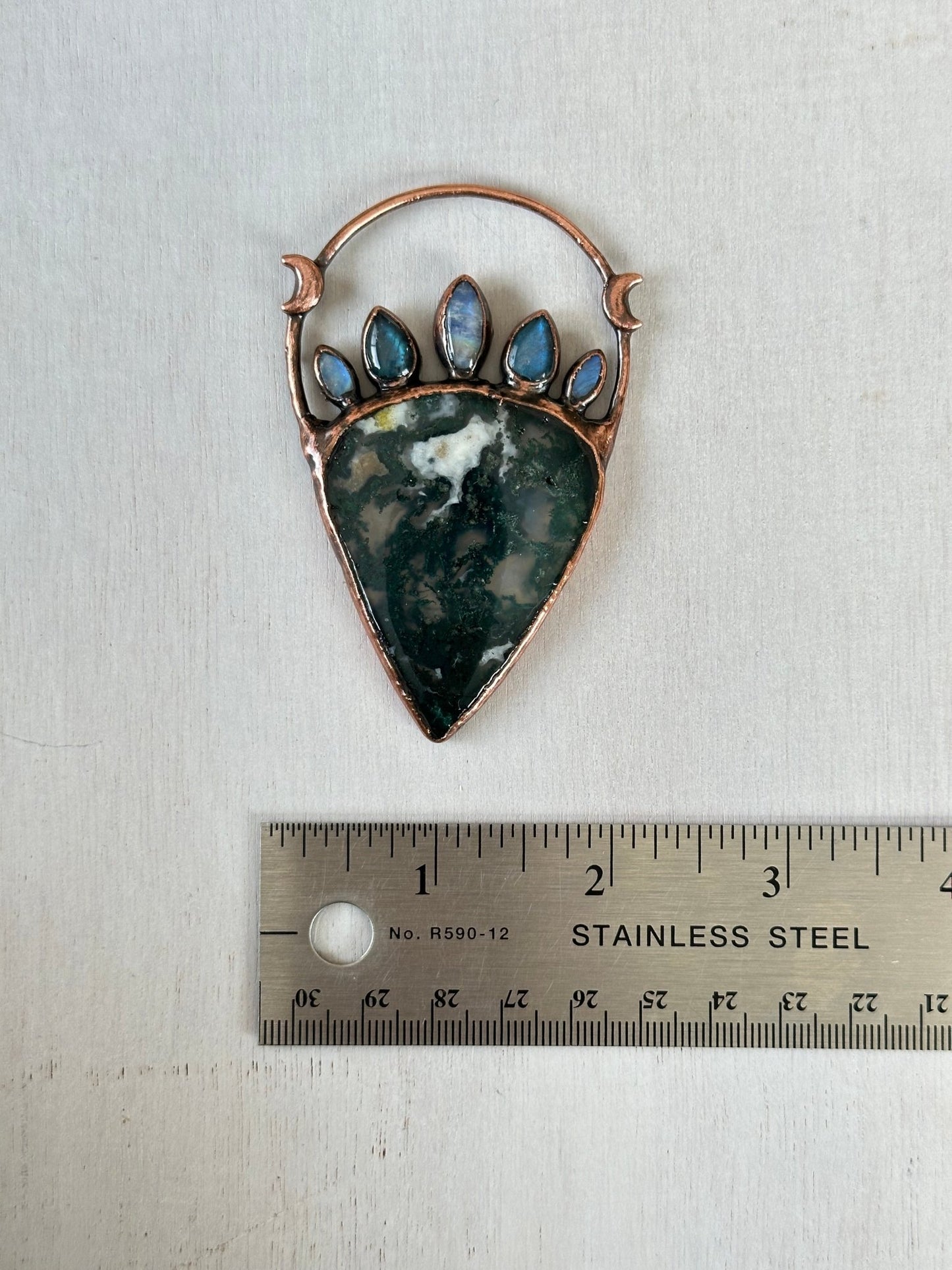 Moss Agate Statement Pendant - earthandelm