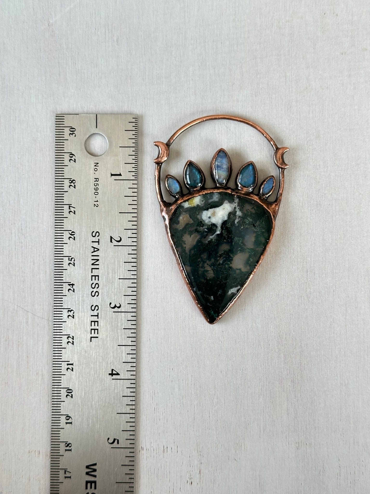 Moss Agate Statement Pendant - earthandelm