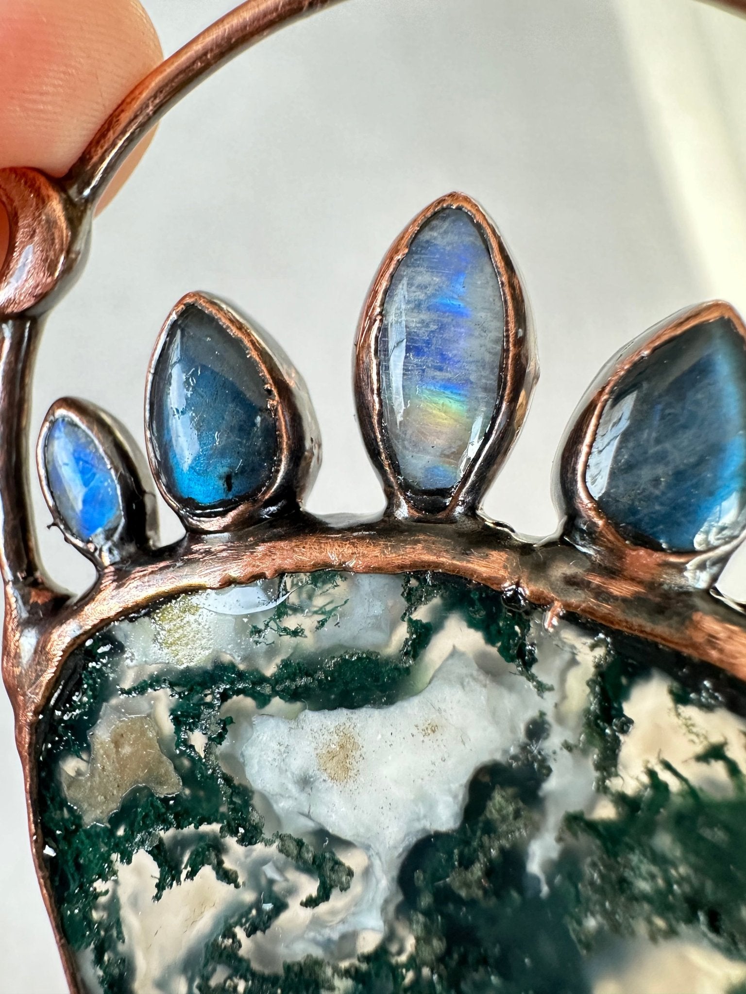 Moss Agate Statement Pendant - earthandelm