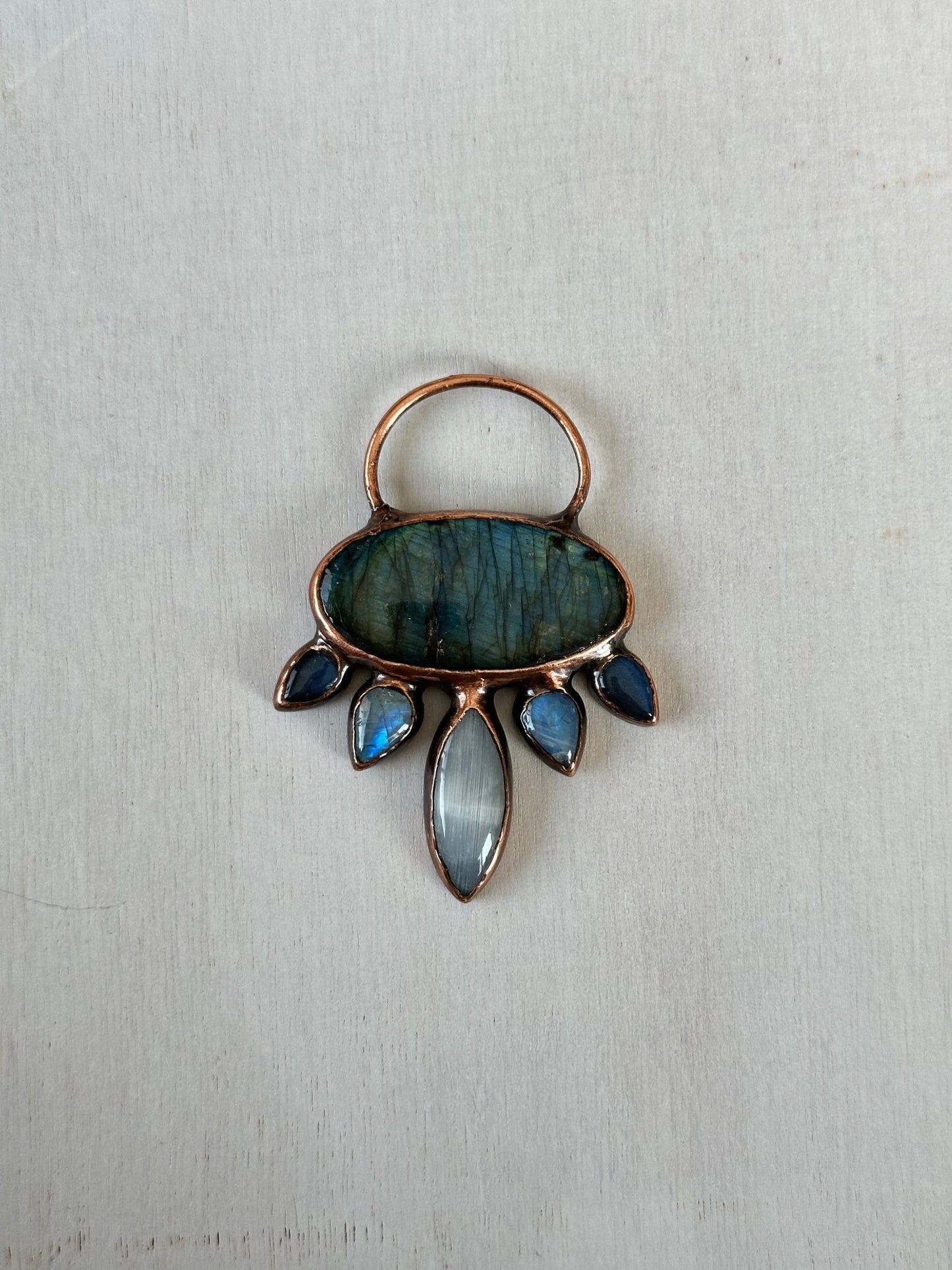 The UFO. Alien Spacecraft Labradorite Pendant - earthandelm