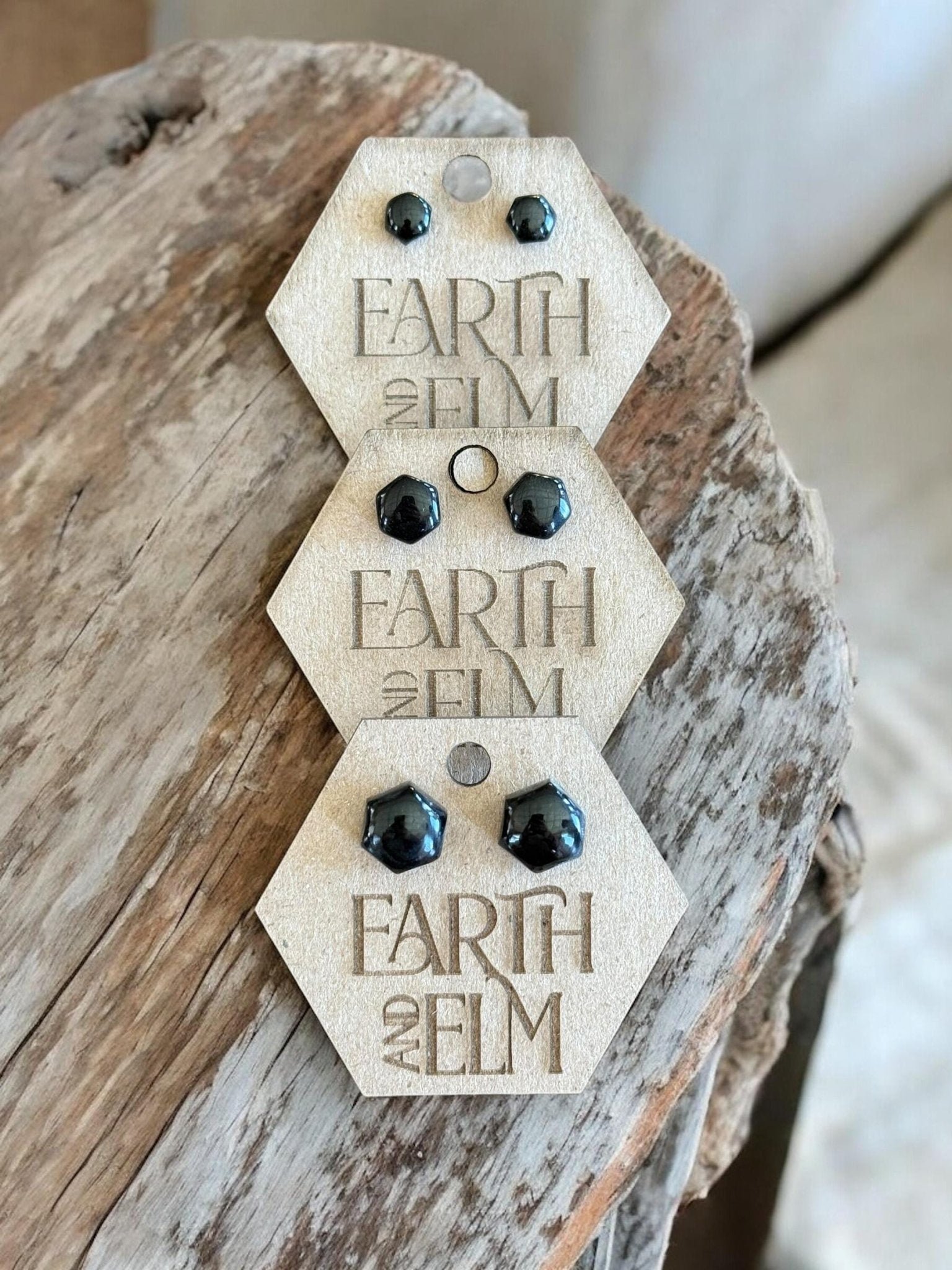 Black Onyx Hexagon Studs - earthandelm
