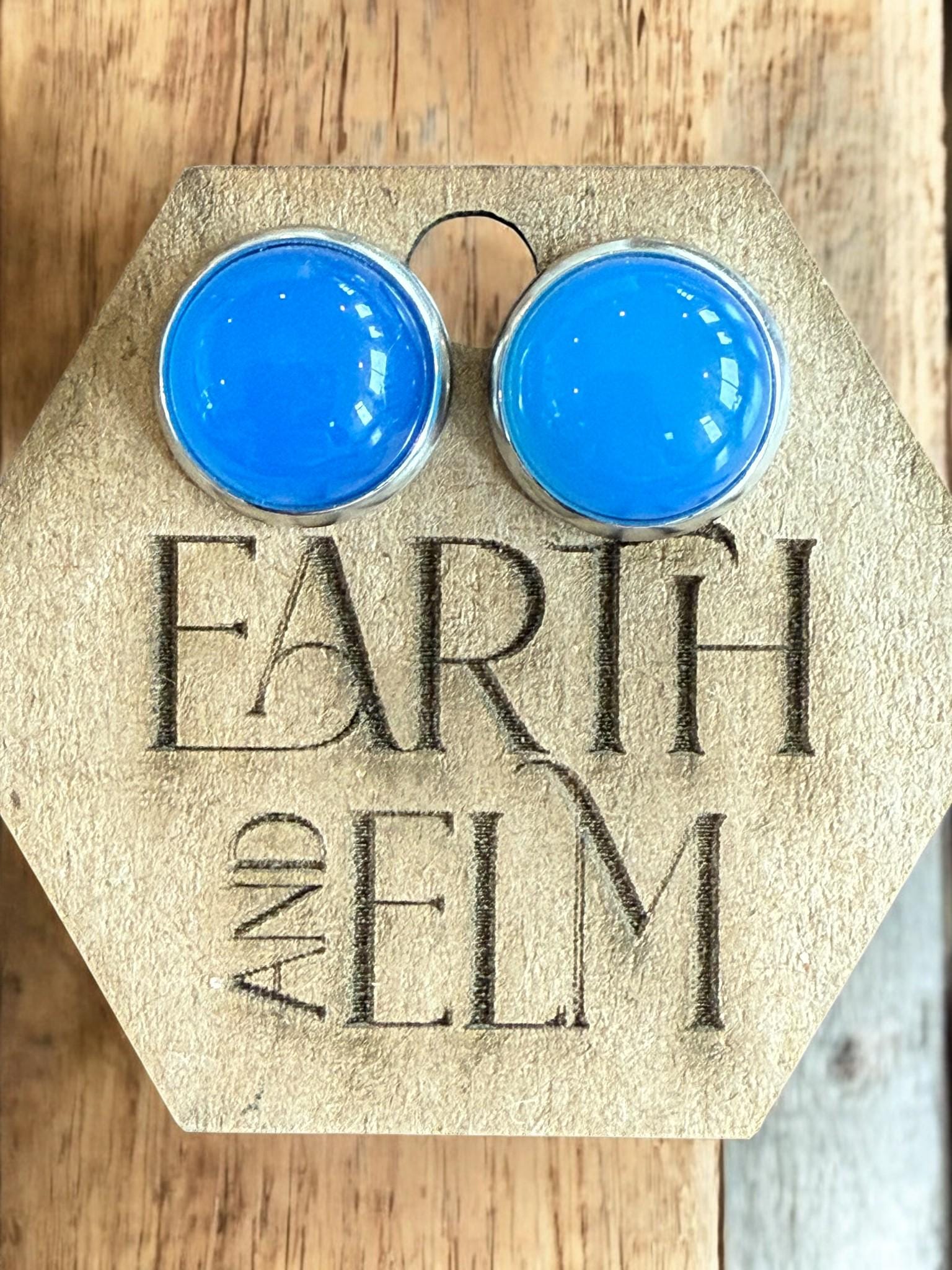Blue Chalcedony in Metal Settings - earthandelm