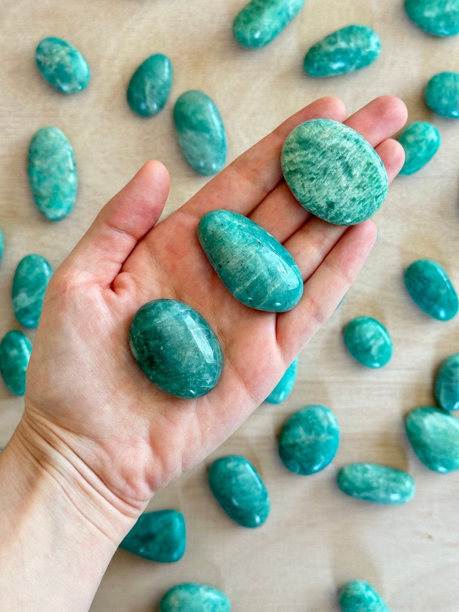 Chakra Palm Stone Set | Rainbow Gemstone - earthandelm