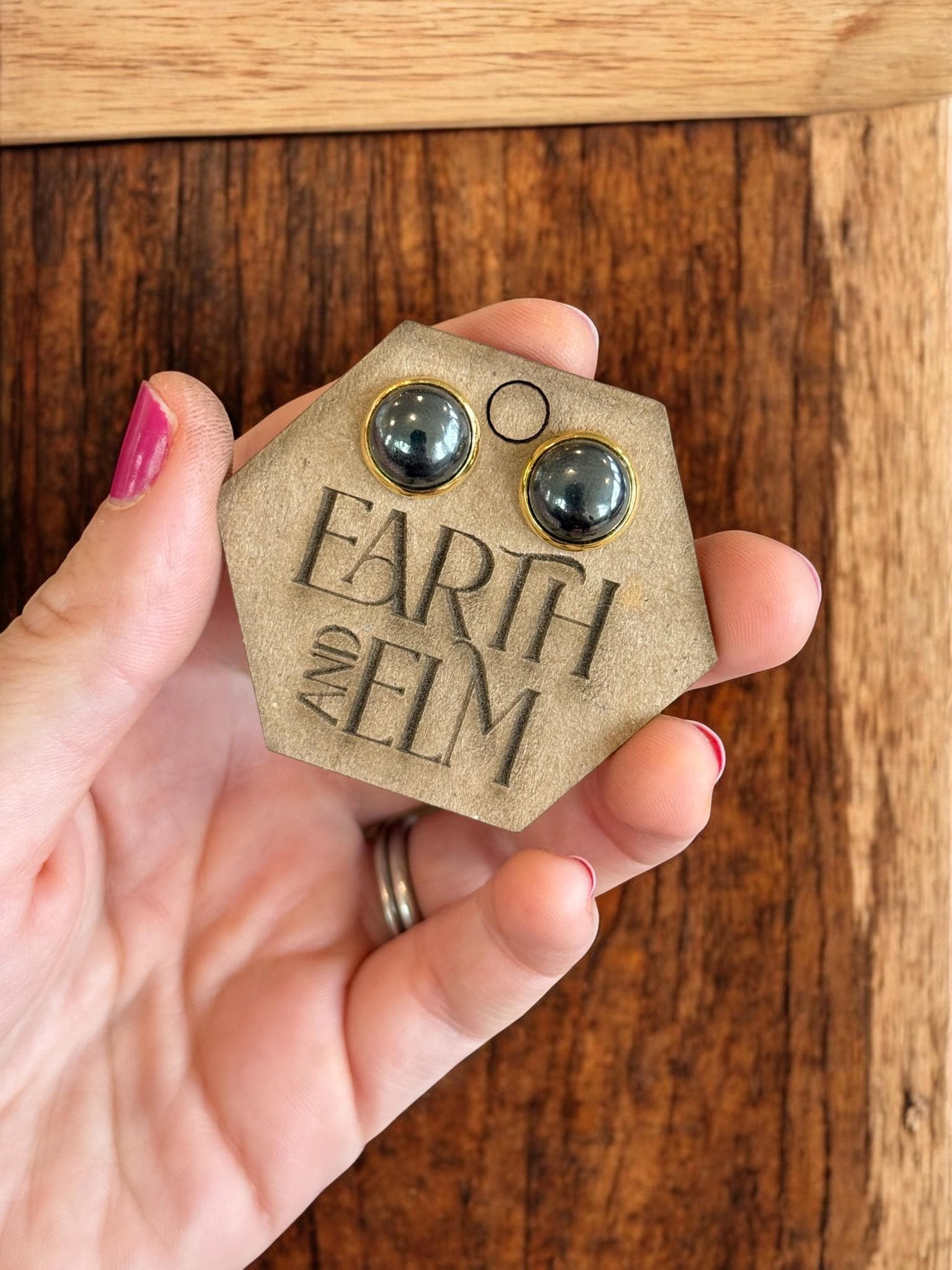 Hematite in Metal Settings - earthandelm