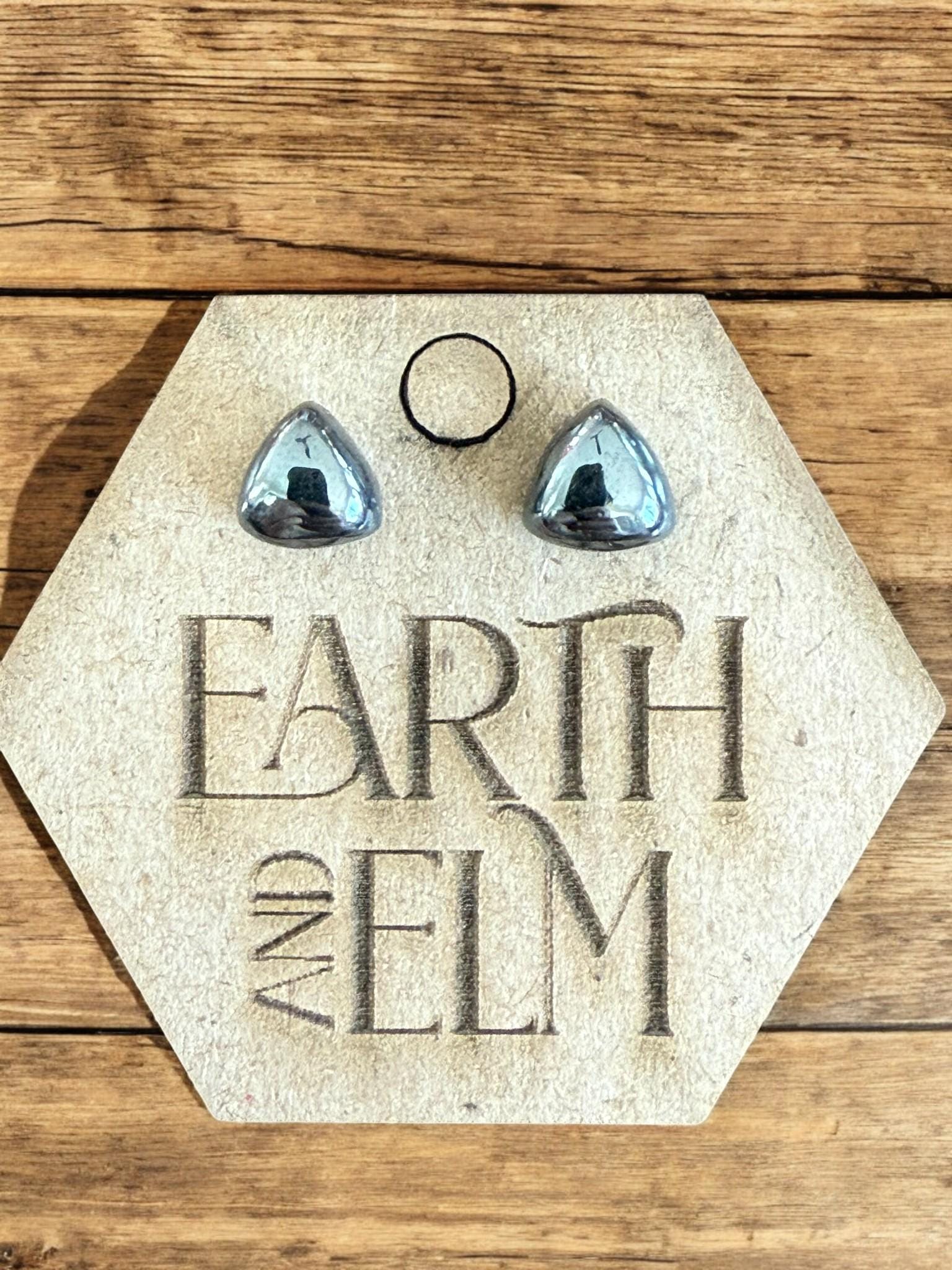 Hematite Trillion Studs - earthandelm