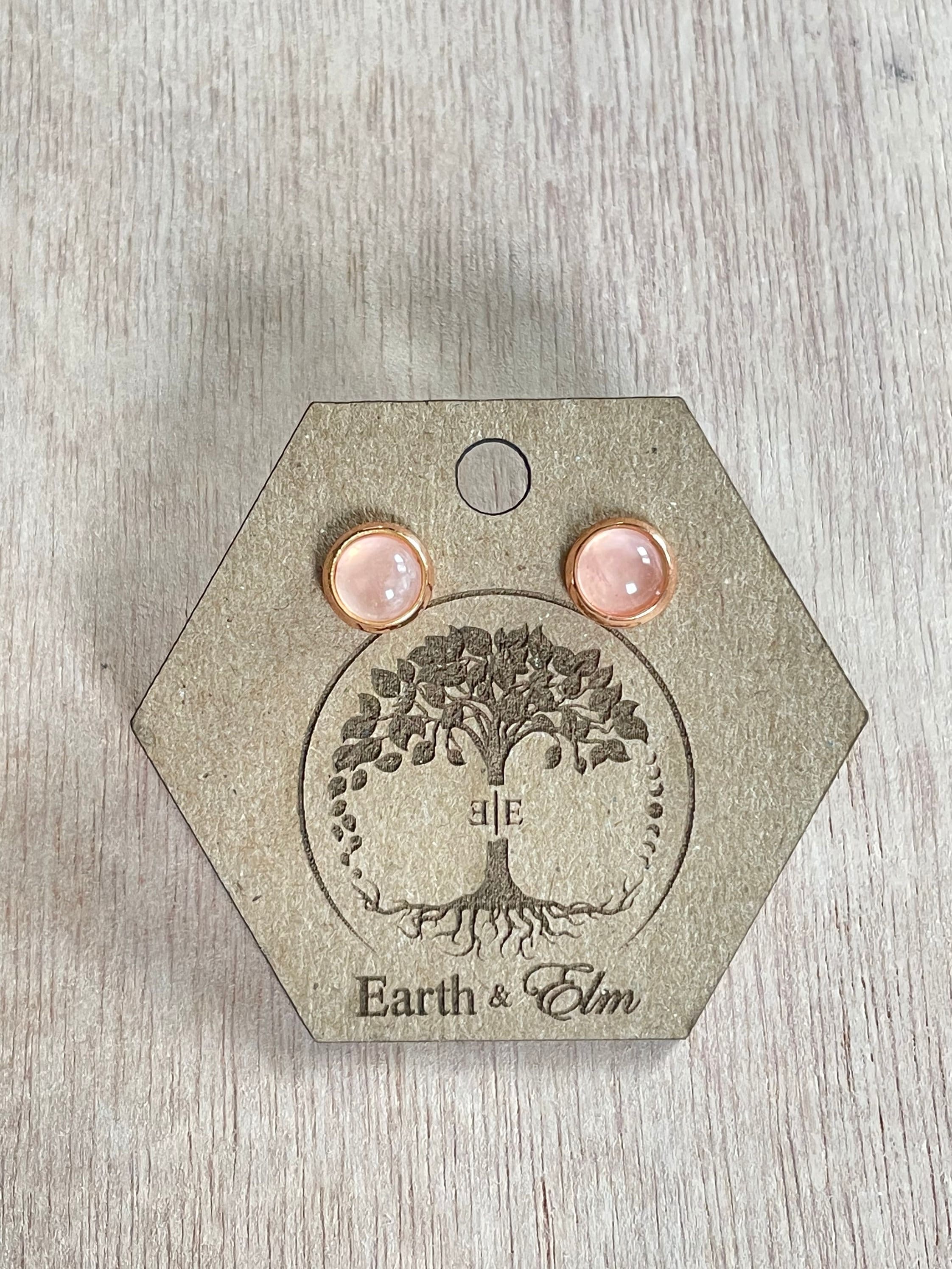Rose Quartz in Metal Settings
