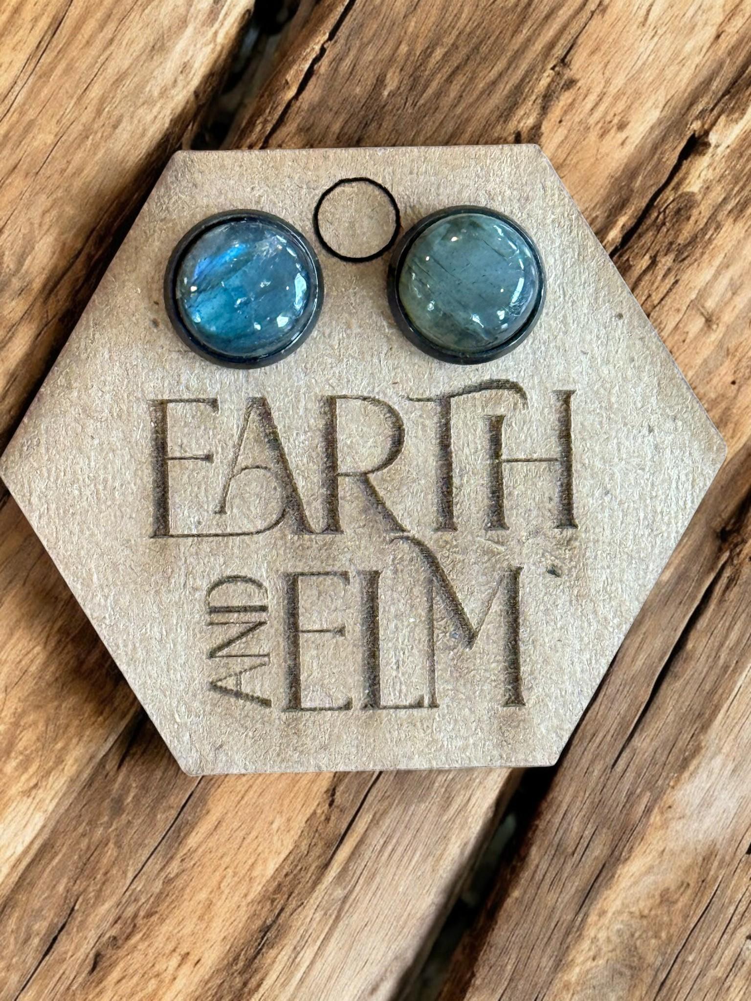 Labradorite in Metal Settings - earthandelm