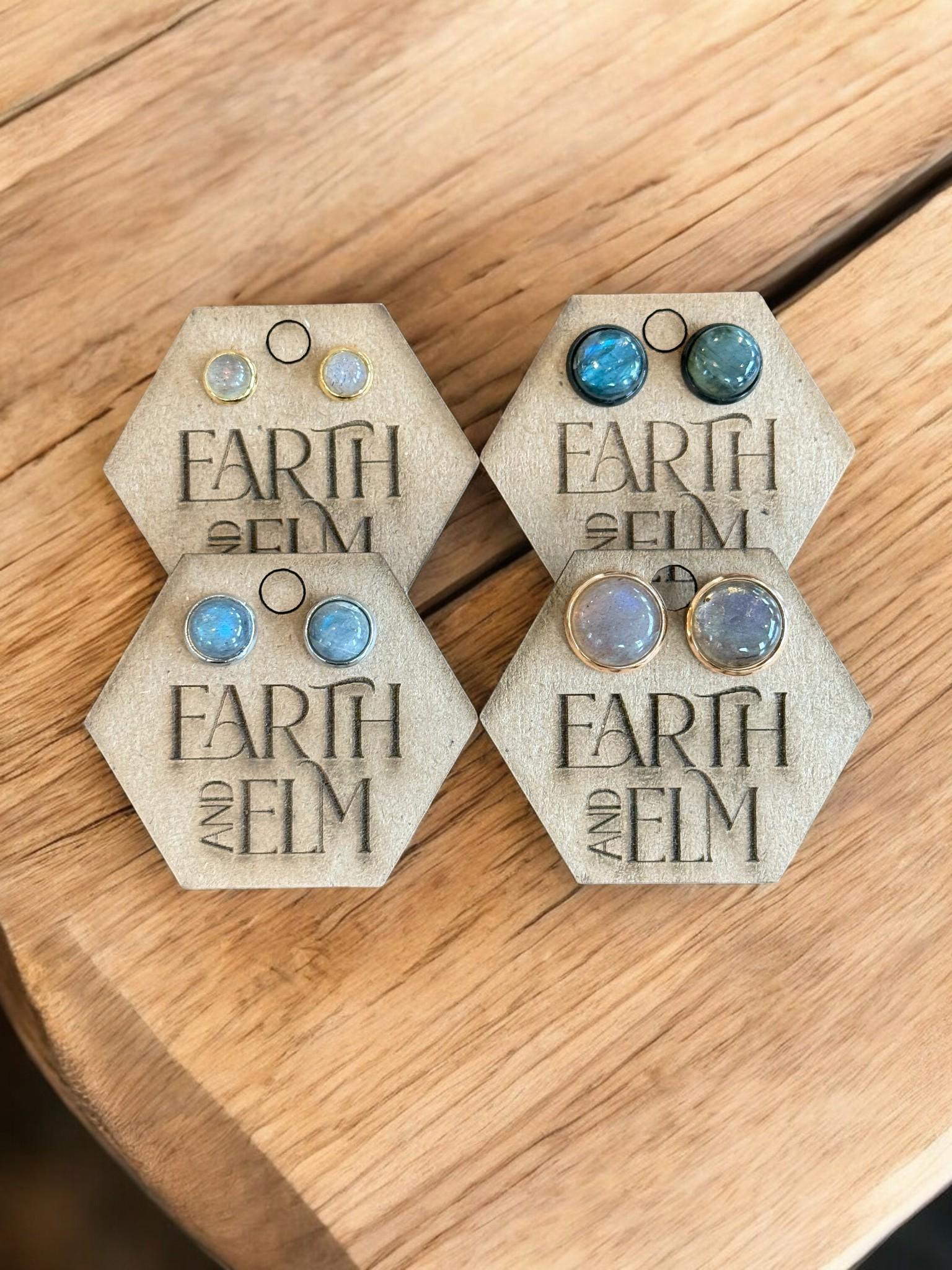 Labradorite in Metal Settings - earthandelm
