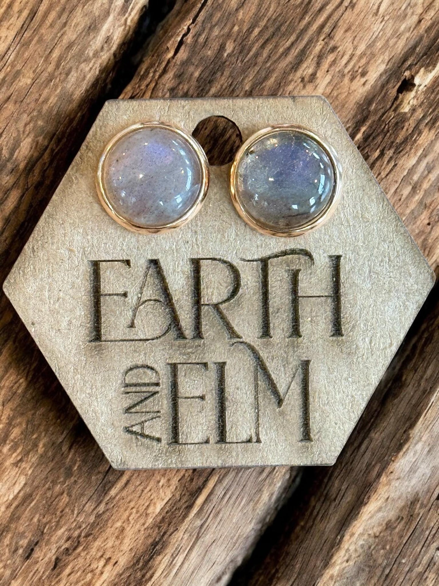 Labradorite in Metal Settings - earthandelm