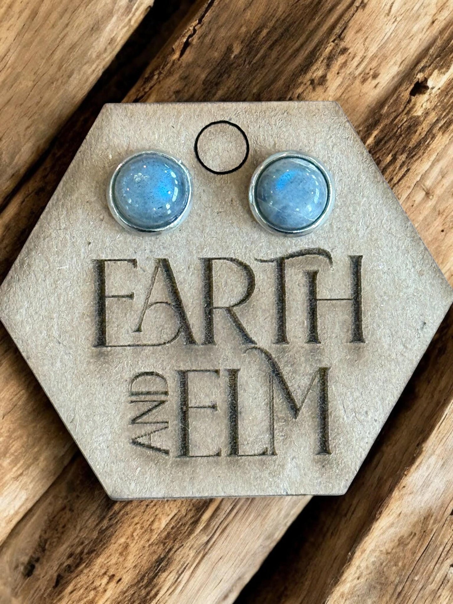 Labradorite in Metal Settings - earthandelm