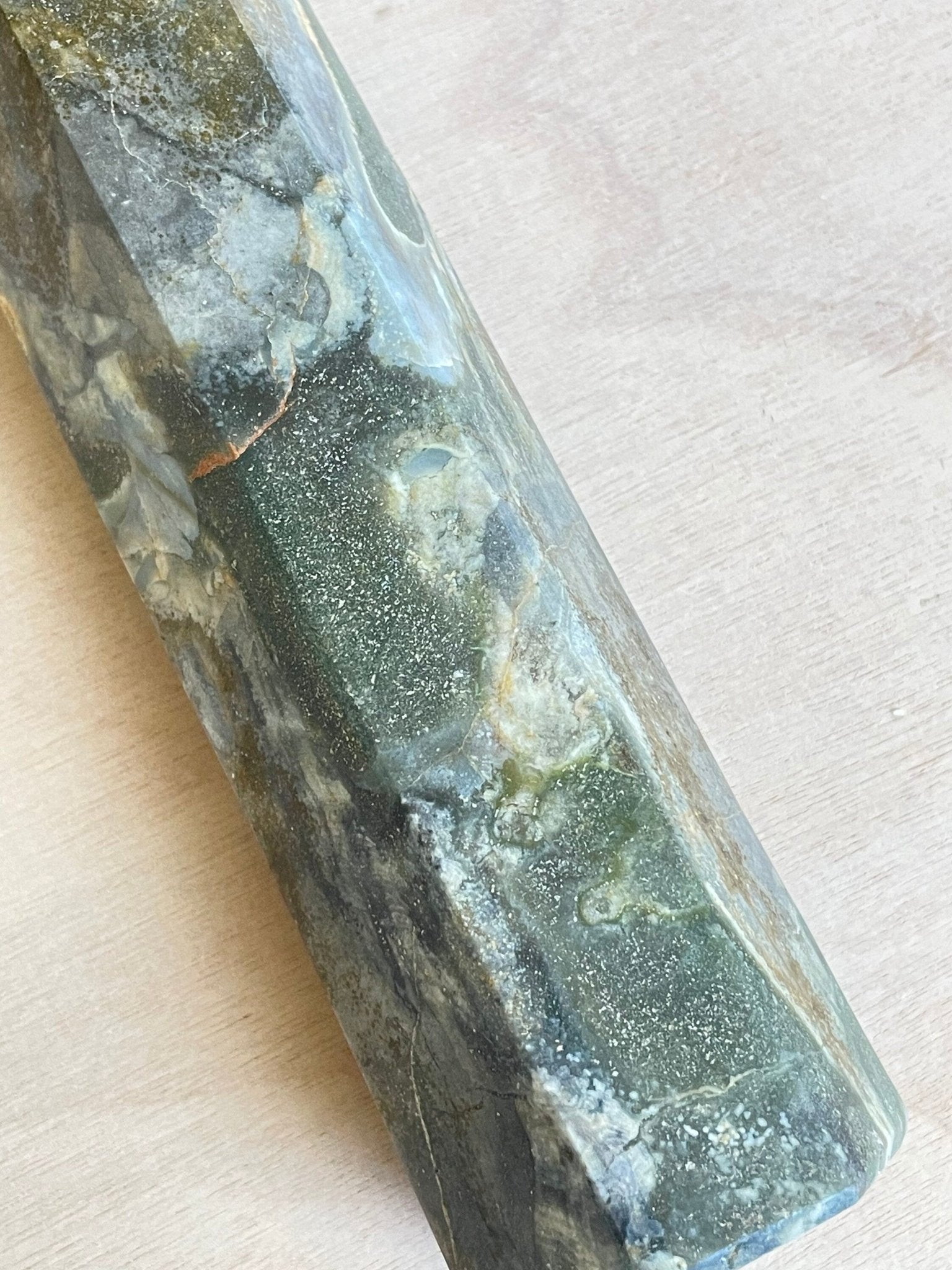 Massive Moss Agate Tower | XXL Moss Agate Point | Large Moss Agate Generator - earthandelm