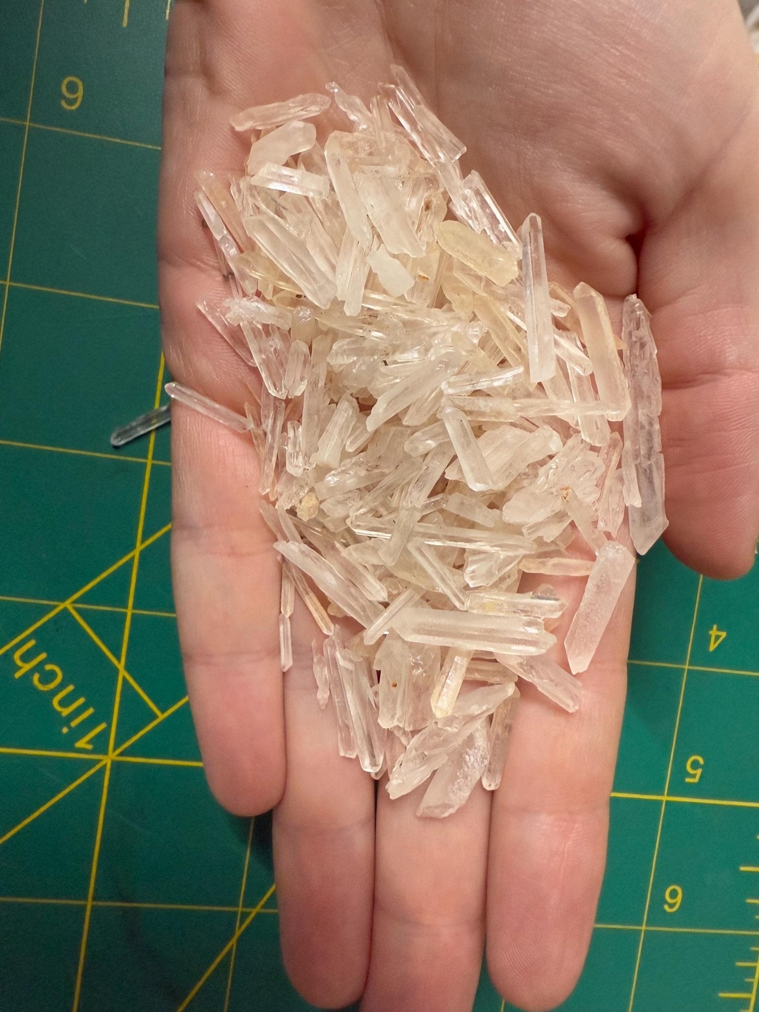 Matchstick Quartz Points | Extra Small Raw Quartz Points | Crystal Grid Gemstones | Jewelry Making Points | A Grade Quartz - earthandelm