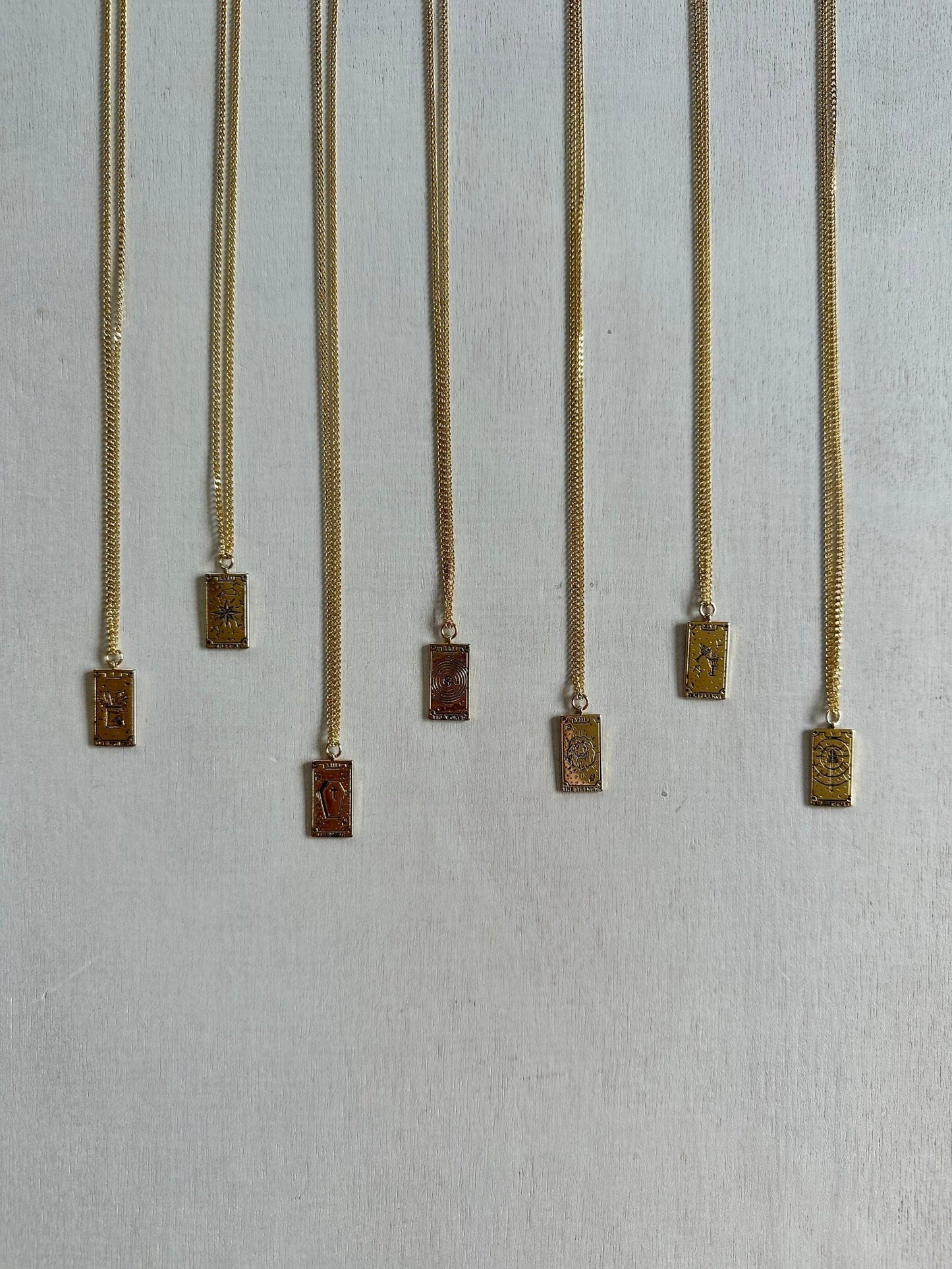 Minimalist Tarot Necklace - earthandelm