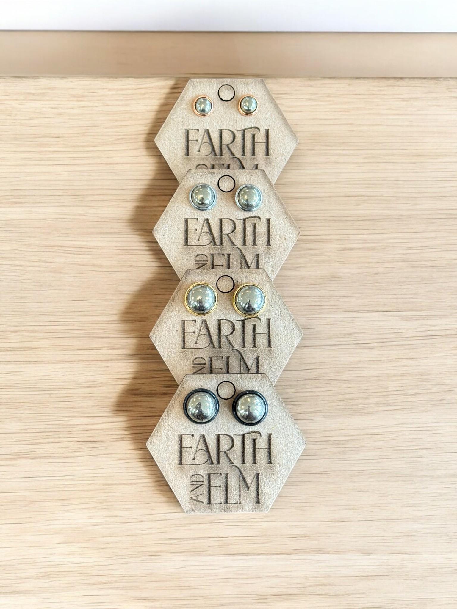 Pyrite in Metal Settings - earthandelm