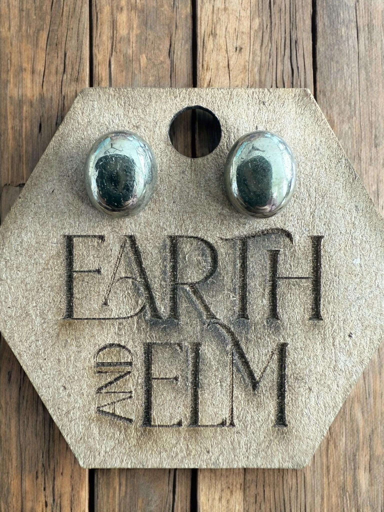 Pyrite Oval Stud Earrings - earthandelm