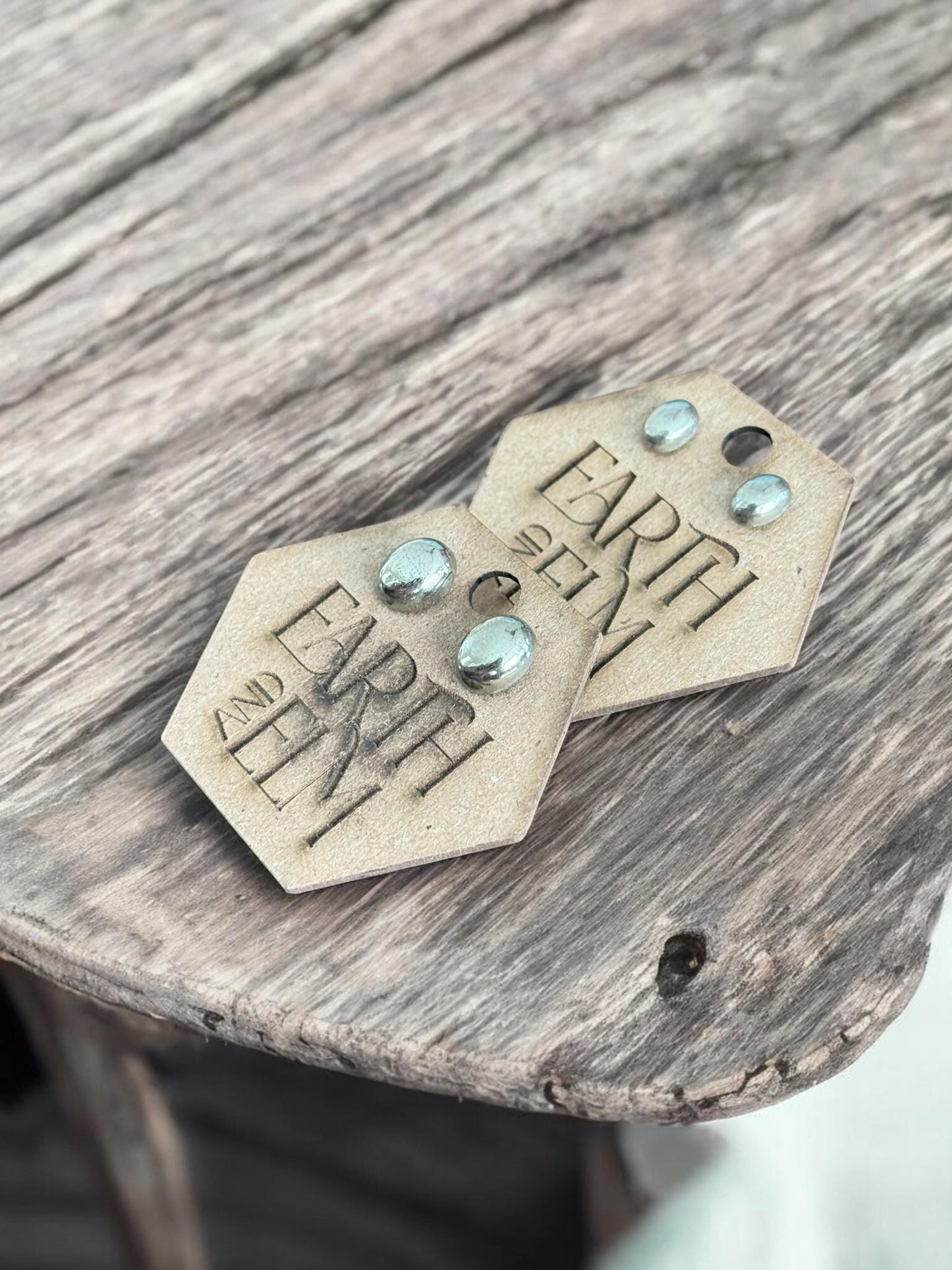 Pyrite Oval Stud Earrings - earthandelm