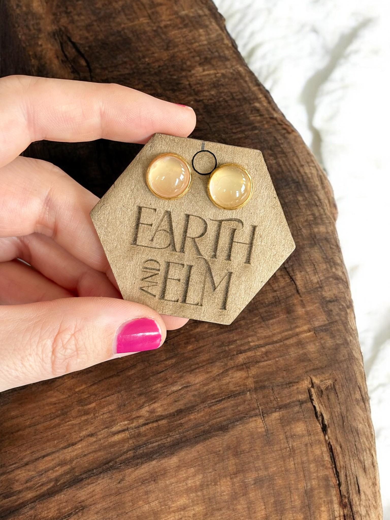 Rose Quartz in Metal Settings - earthandelm