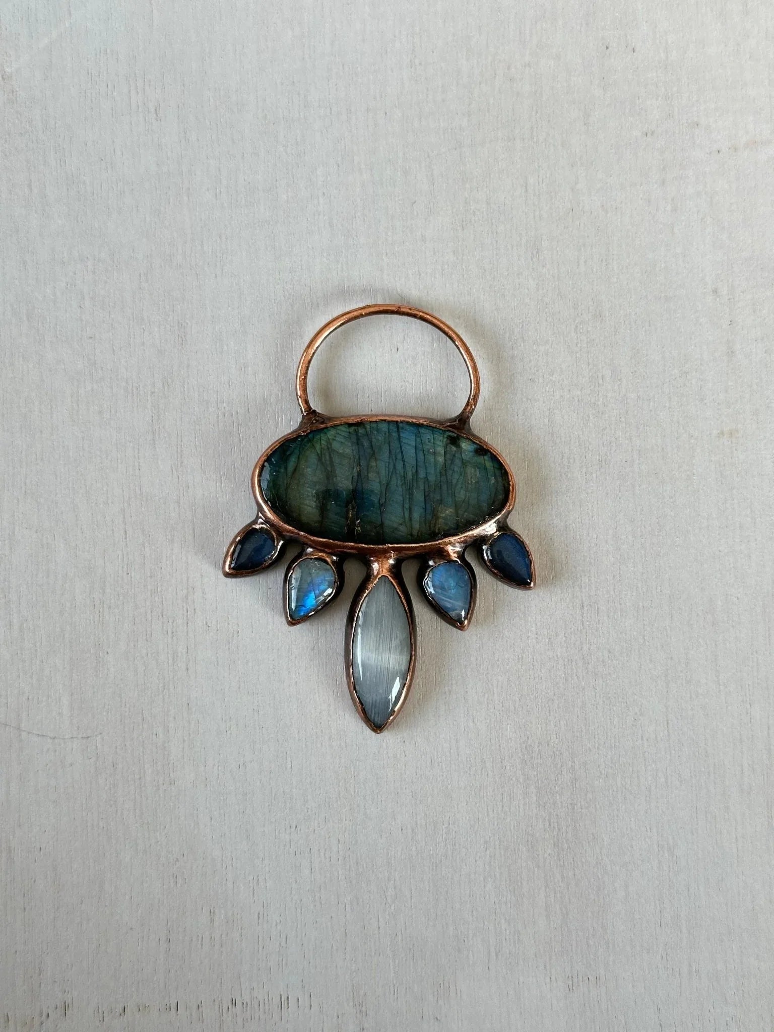 The UFO. Alien Spacecraft Labradorite Pendant - earthandelm
