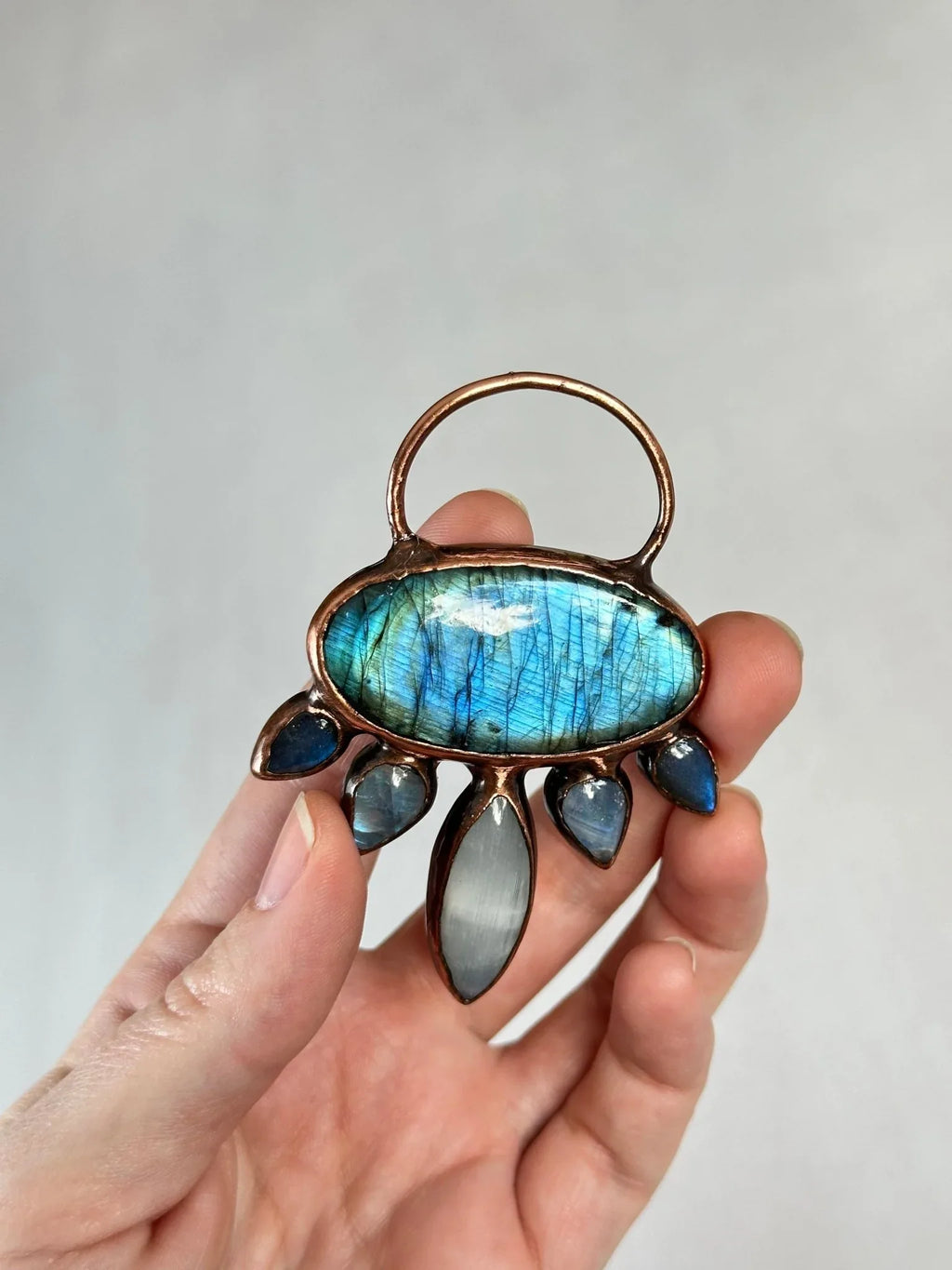 The UFO. Alien Spacecraft Labradorite Pendant - earthandelm